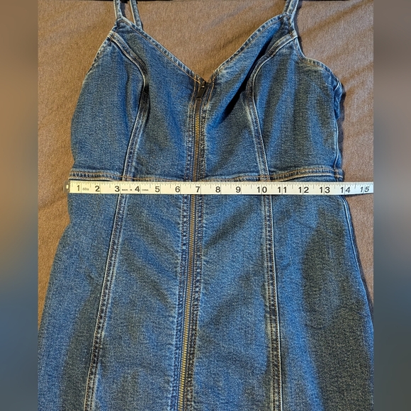 AE Denim Zip Dress - Picture 5 of 5